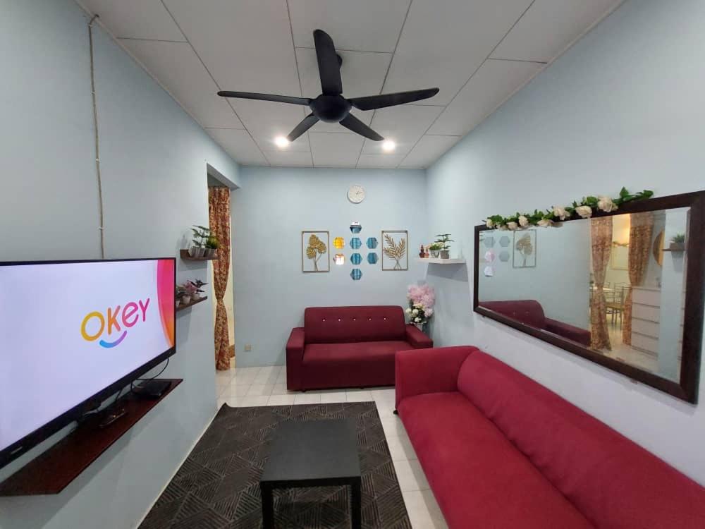 Aminah Homestay Ipoh Seluruh Rumah - Bed and Breakfast Ipoh