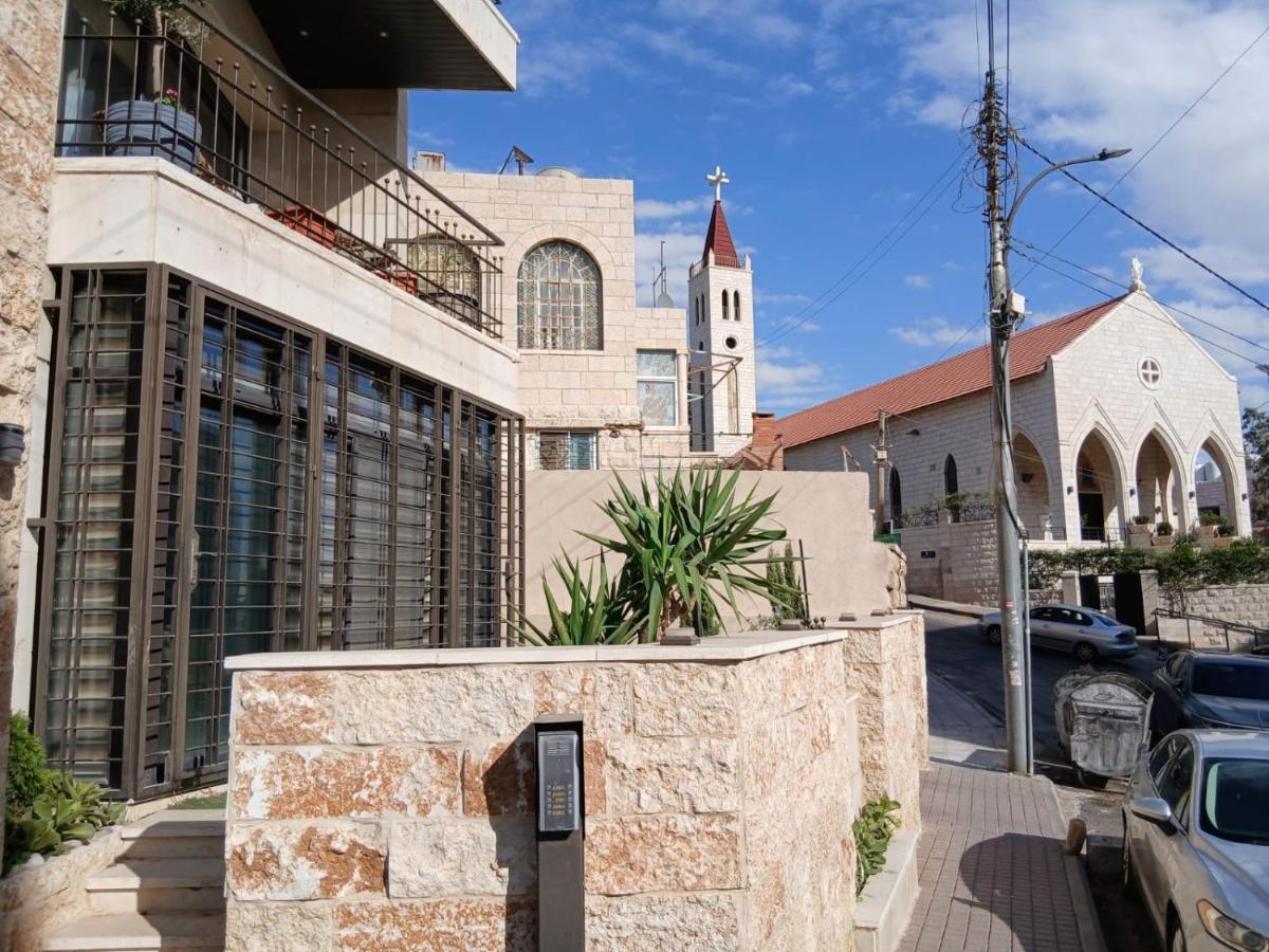 Alweibdeh Corner Apartment - B&B Amman