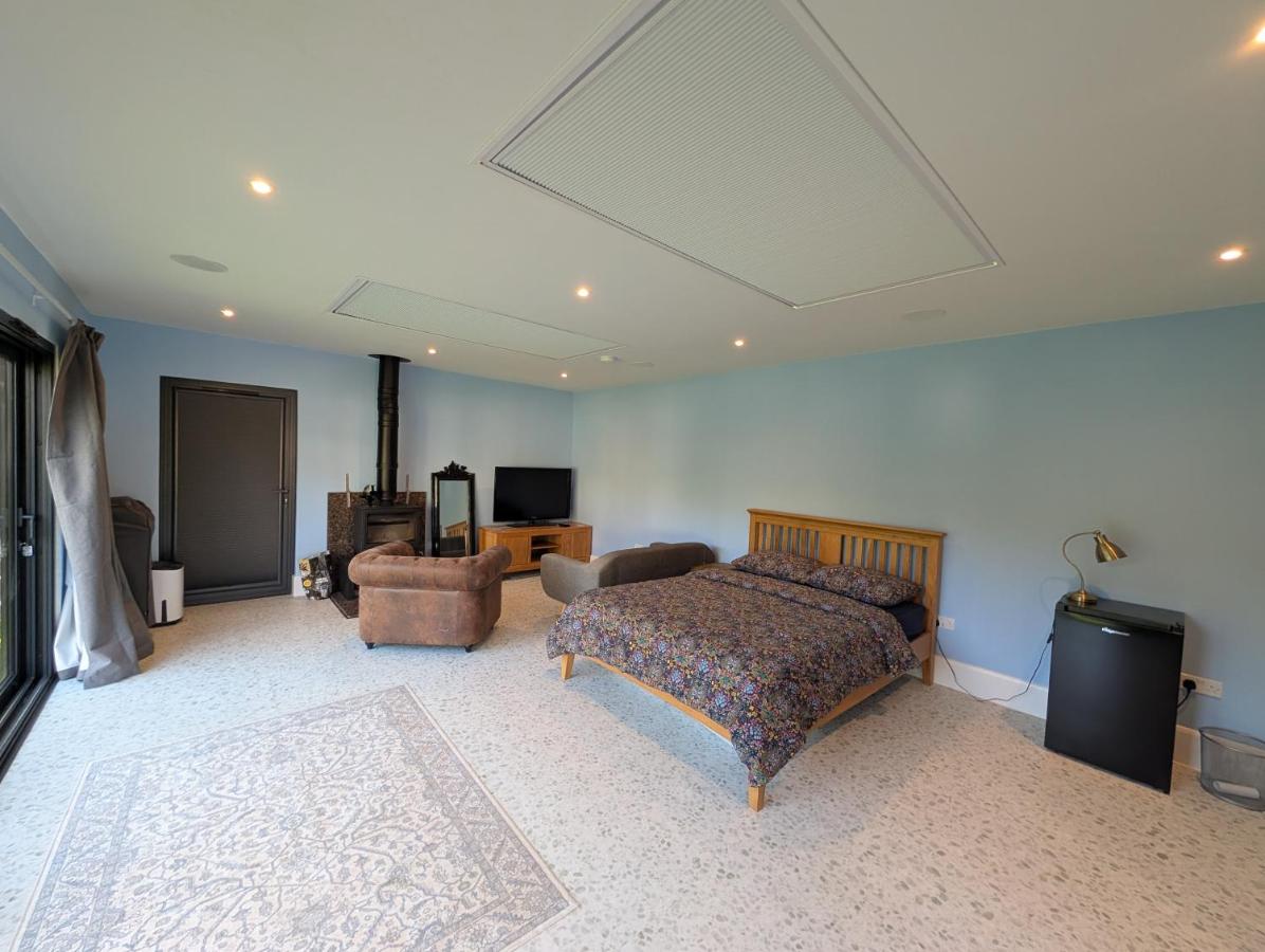 Allen Ridge - B&B Hythe