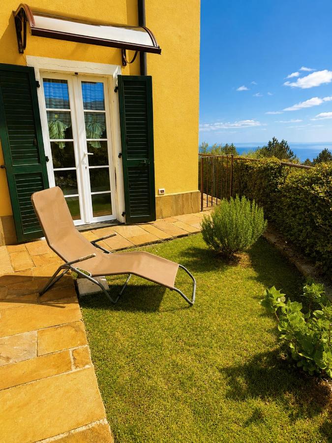 Piscina, Spa e Mare a Casa Torretta in collina - B&B Magliolo