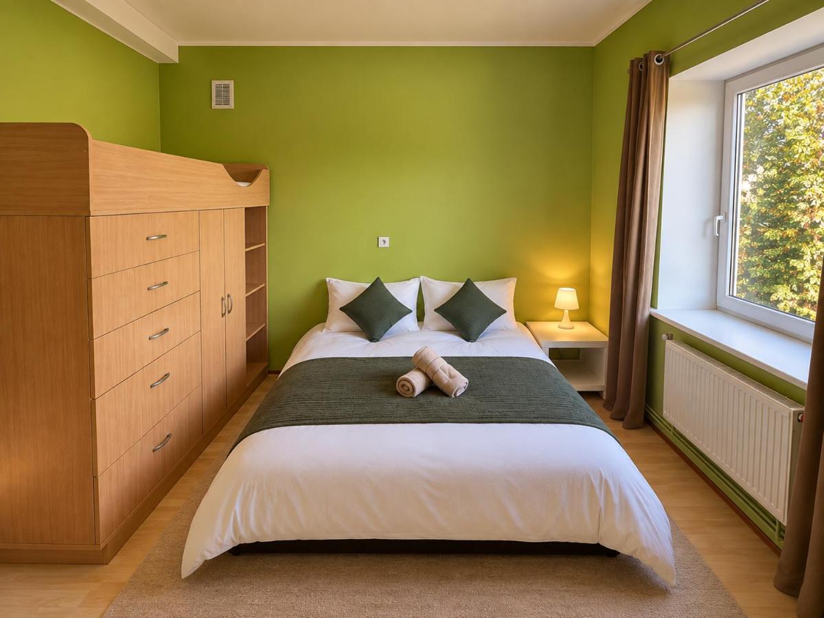 Central Duplex Apartment - Bed and Breakfast Vilnius