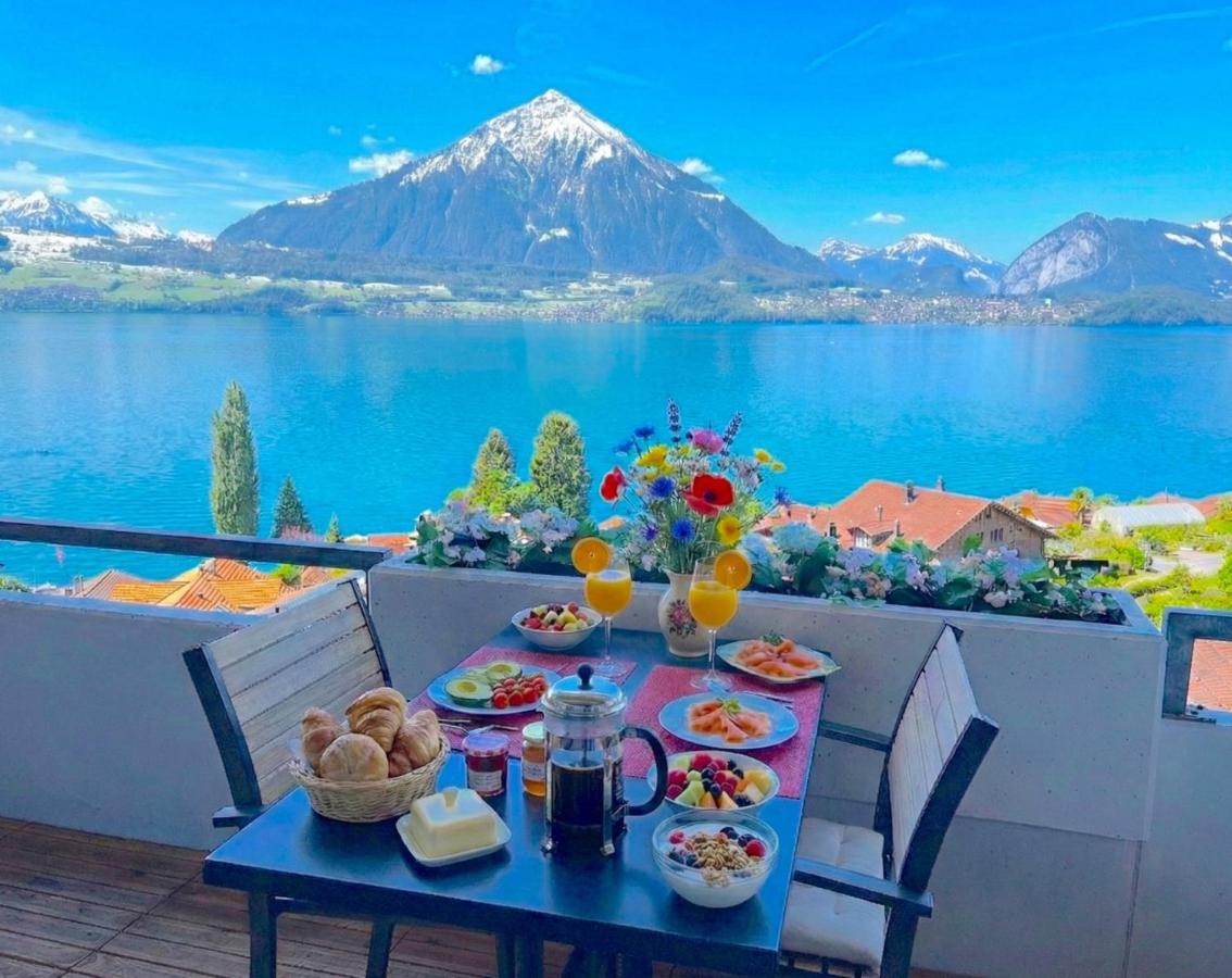 Lake Thun Alps Scenic Views and Concierge by SwissHut - B&B Merligen