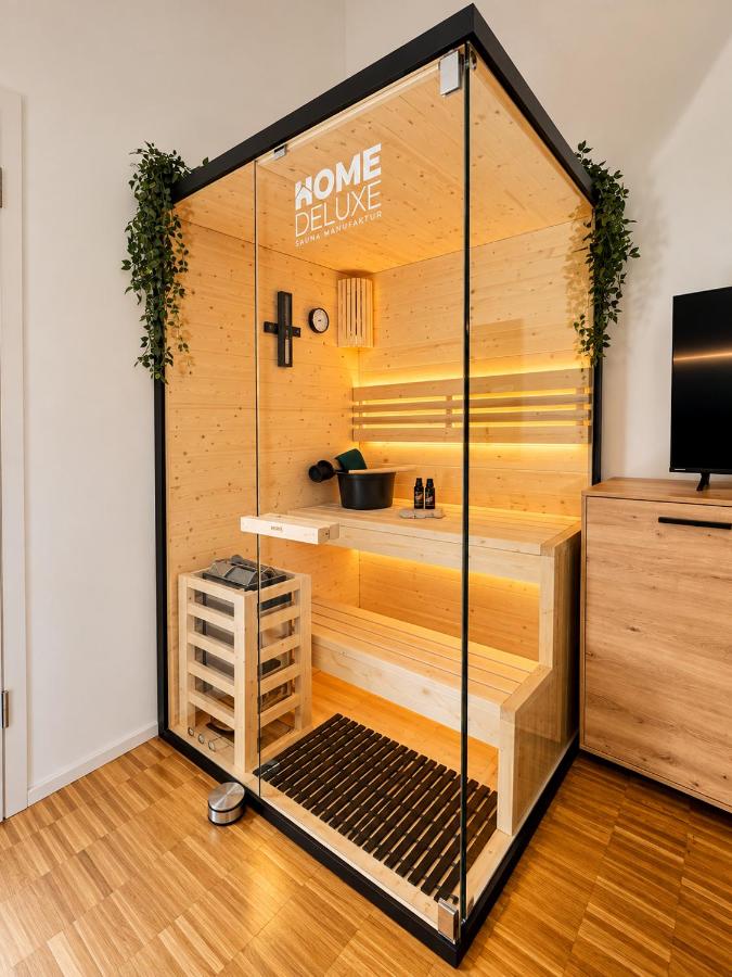Boutique Wellness Suite - for 6 Guests - Bed and Breakfast Keulen