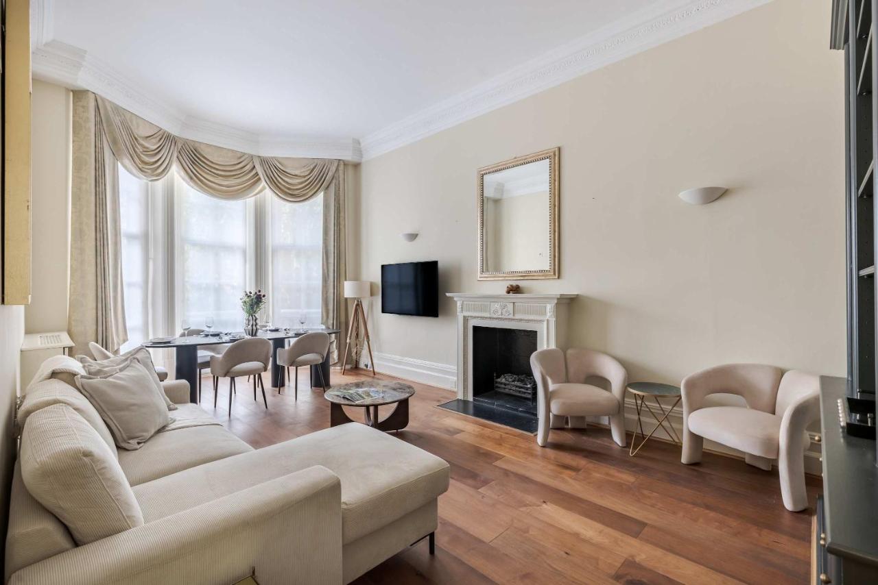 Harrods Hideaway, Stylish 2BR Stay - B&B Londra