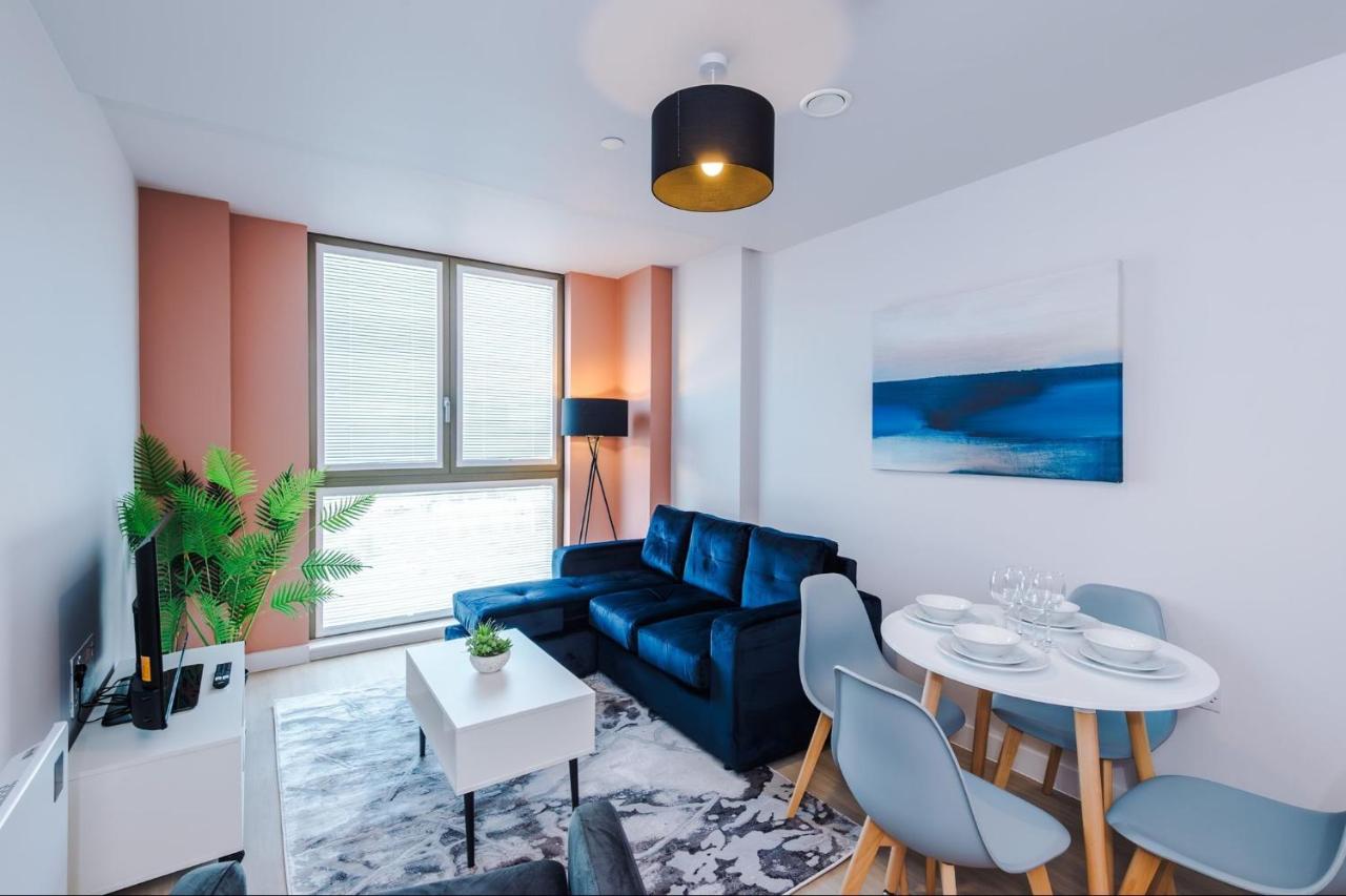 1BDR Open Plan Apartment With Full Kitchen - B&B Manchester