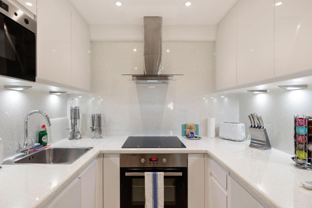 Bright 1 Bedroom Apartment Near Edgware Road - Bed and Breakfast Londen