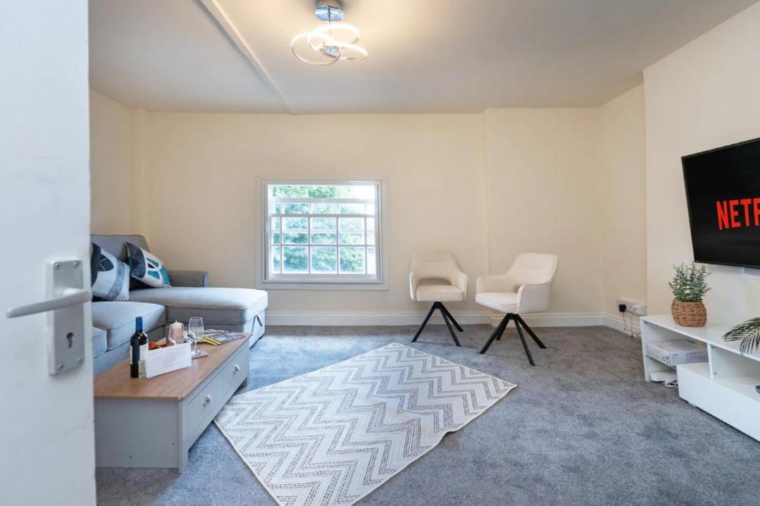 Boutique City Centre Apt | Winchester (Apt.2) - B&B Winchester