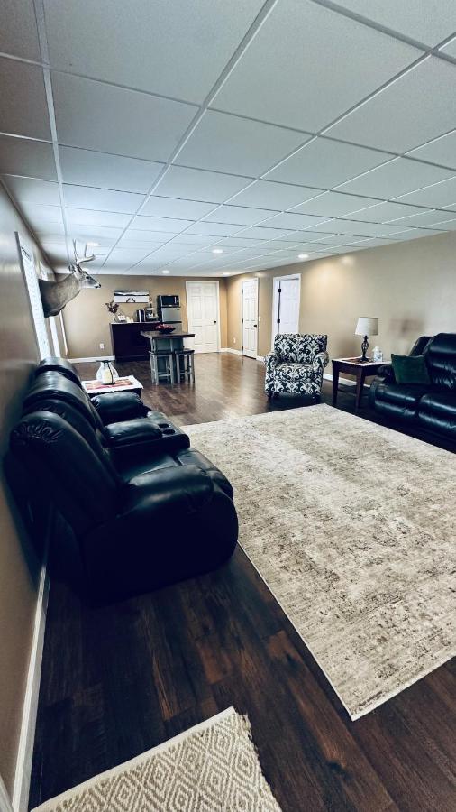 30 Min from Hermann Wine Country retreat - B&B New Haven