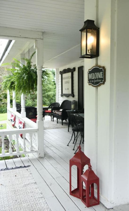 Farmhouse Lodge - Bed and Breakfast Altmar