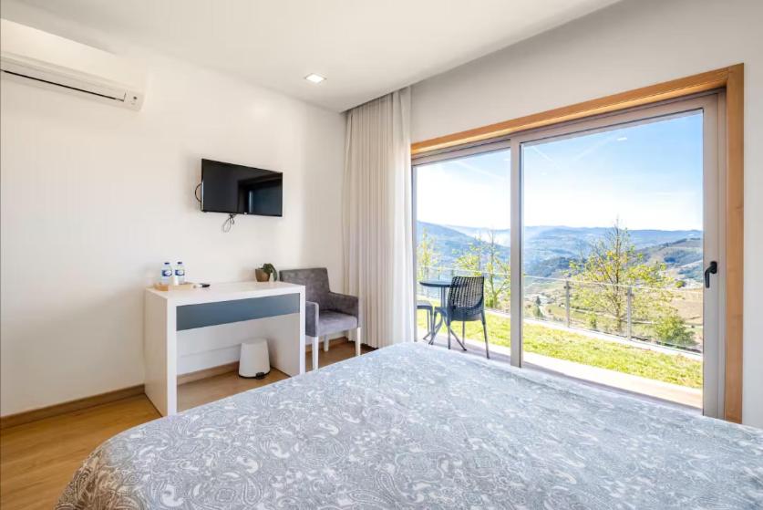 Suite with River View