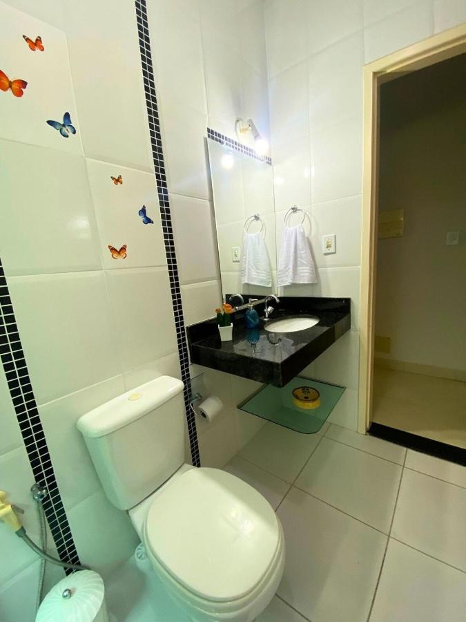 Casa Confortável em Condomínio com Piscina - B&B Prado