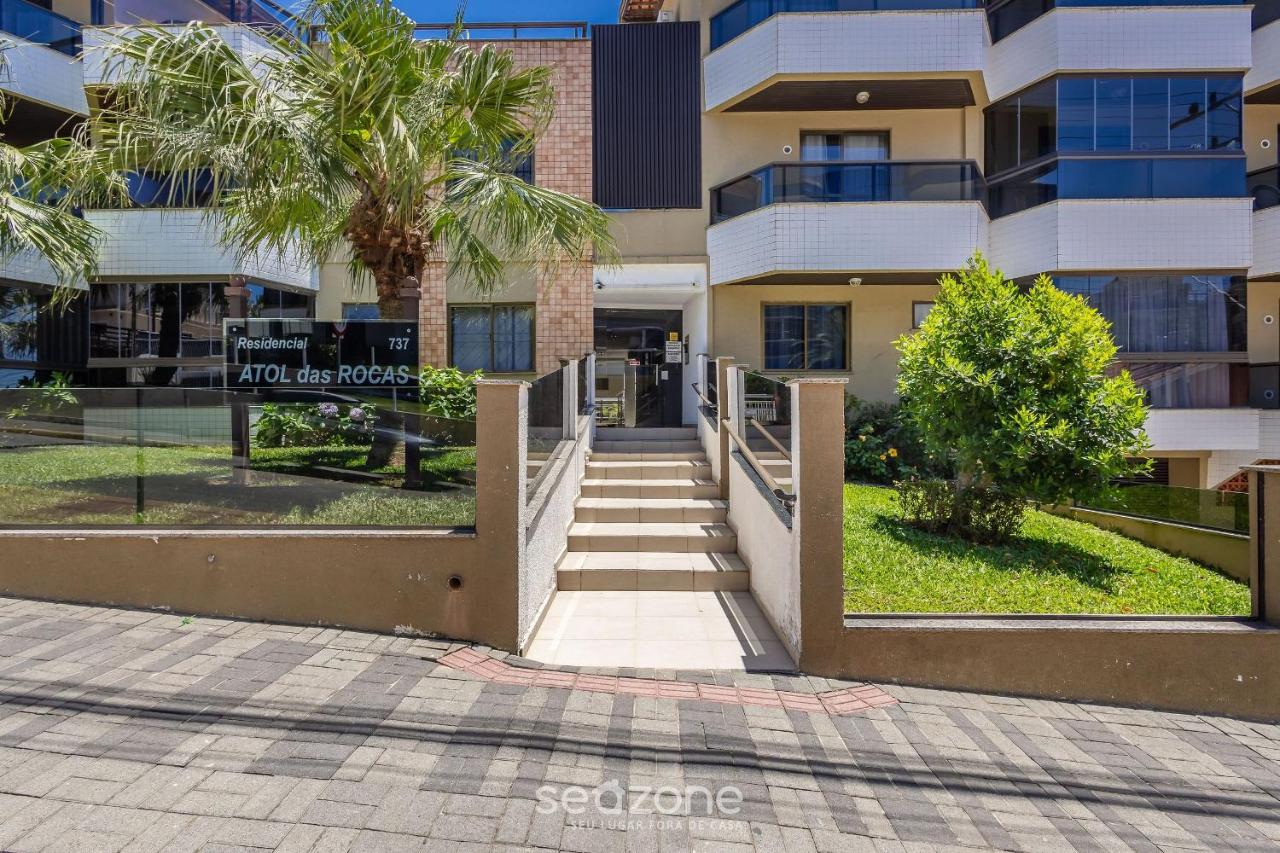 Apto em Cond. c/ Piscina a 140 m da Praia RAR0213 - B&B Bombinhas