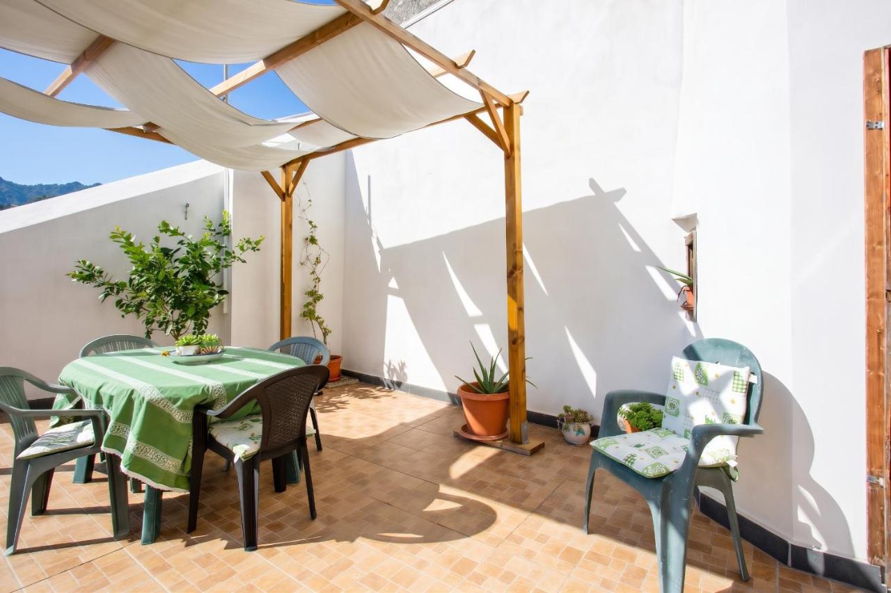 Spacious Apartment in Cava de' Tirreni with Mountain View. - Bed and Breakfast Cava de' Tirreni