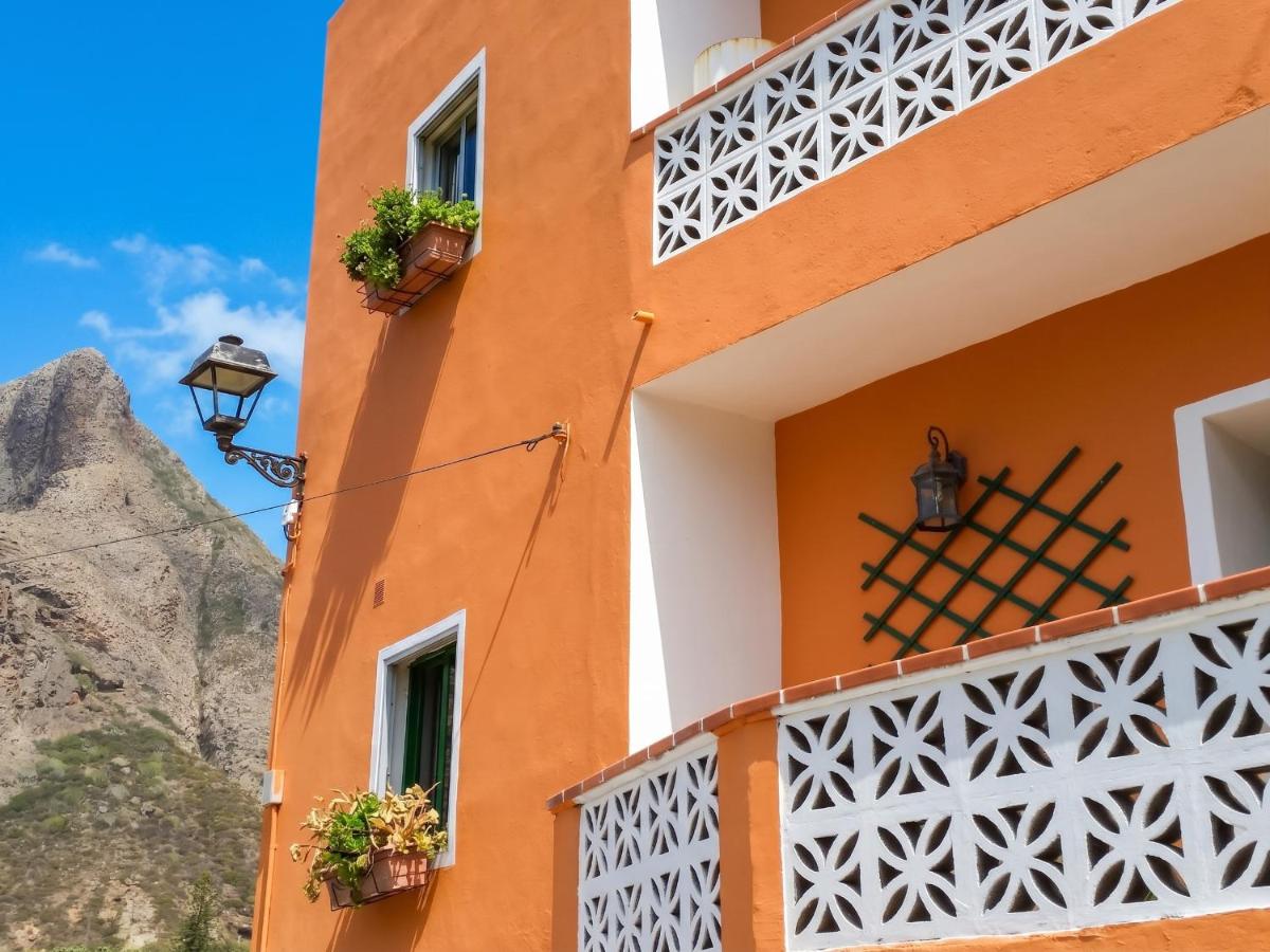 Comfortable house in Santa Cruz 130 m² with sea and mountain view - B&B Santa Cruz de Tenerife