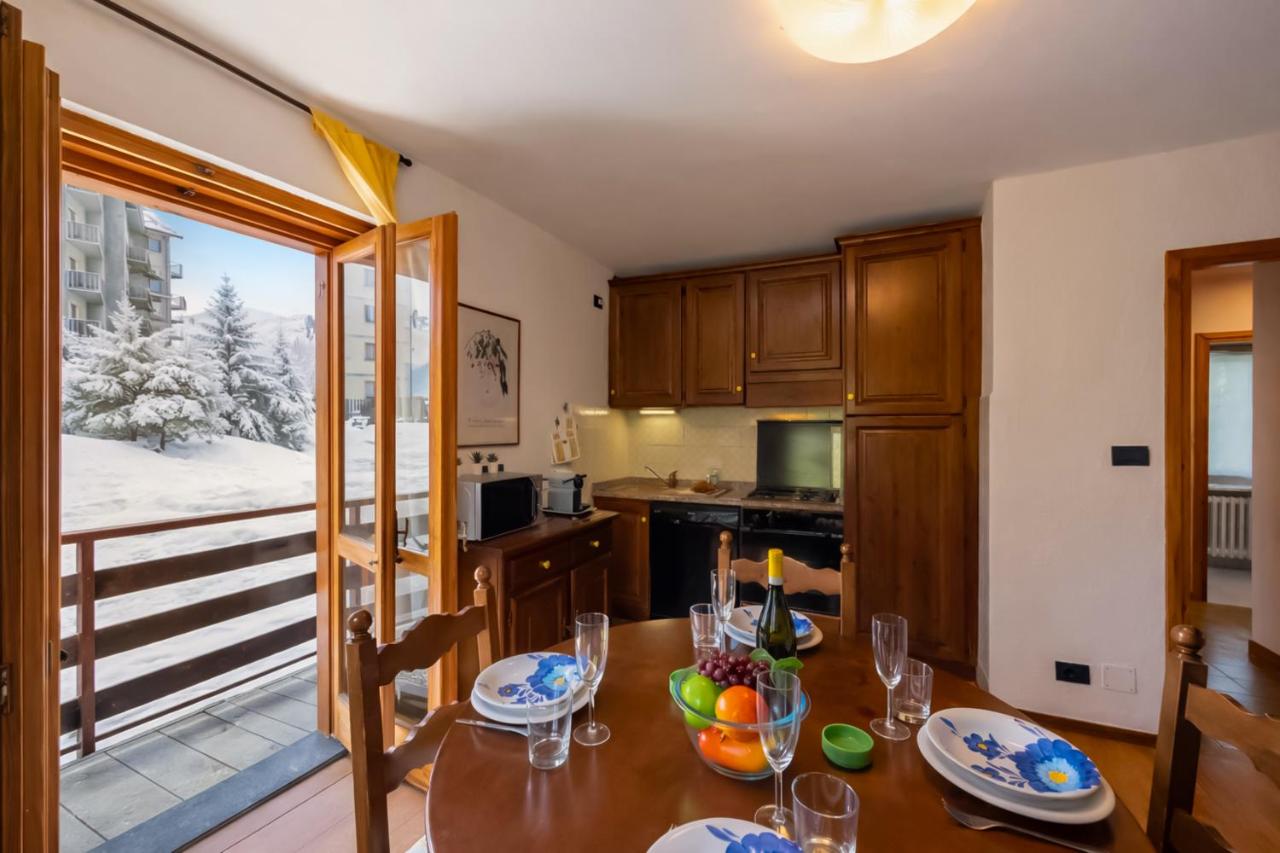 Armonia Apartment with Private Garden - Happy Rentals - B&B Sauze d'Oulx