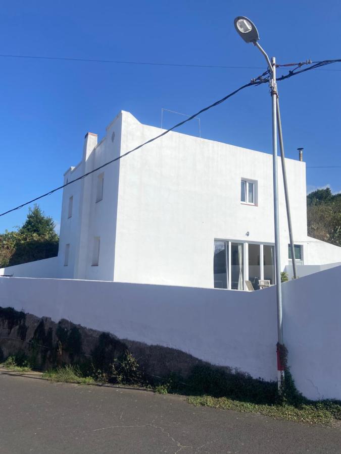 Eco Finca Vista Mar y Teide mit tropischem Garten - B&B Icod de los Vinos