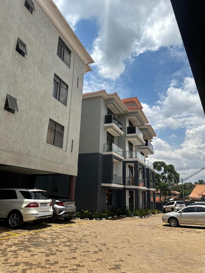 Luxe Ville 1 bedroom cozy apartment - B&B Kampala
