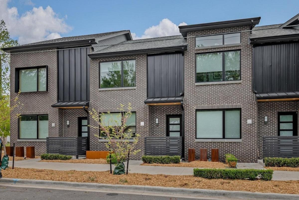Downtown Bentonville Pet-Friendly Stay - B&B Bentonville