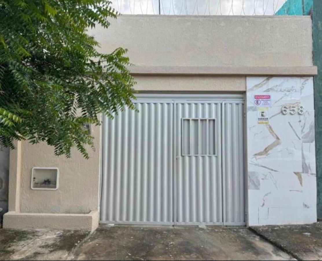 Casa Mobiliada AR02 com 3 camas e 2 quartos - Ferienwohnung Juazeiro do Norte