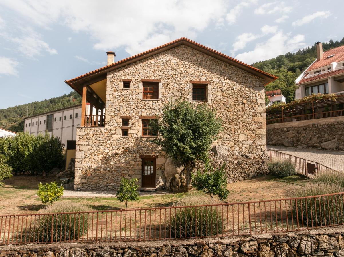 SerraVale - House & Nature - Bed and Breakfast Manteigas