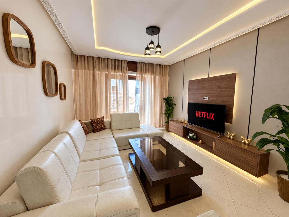Appartamento con 2 Camere da Letto e Terrazza 