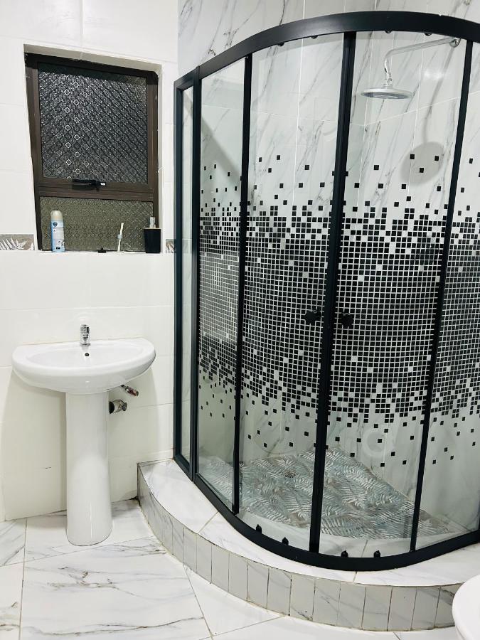 Deluxe modern apartment - Bed and Breakfast Welkom
