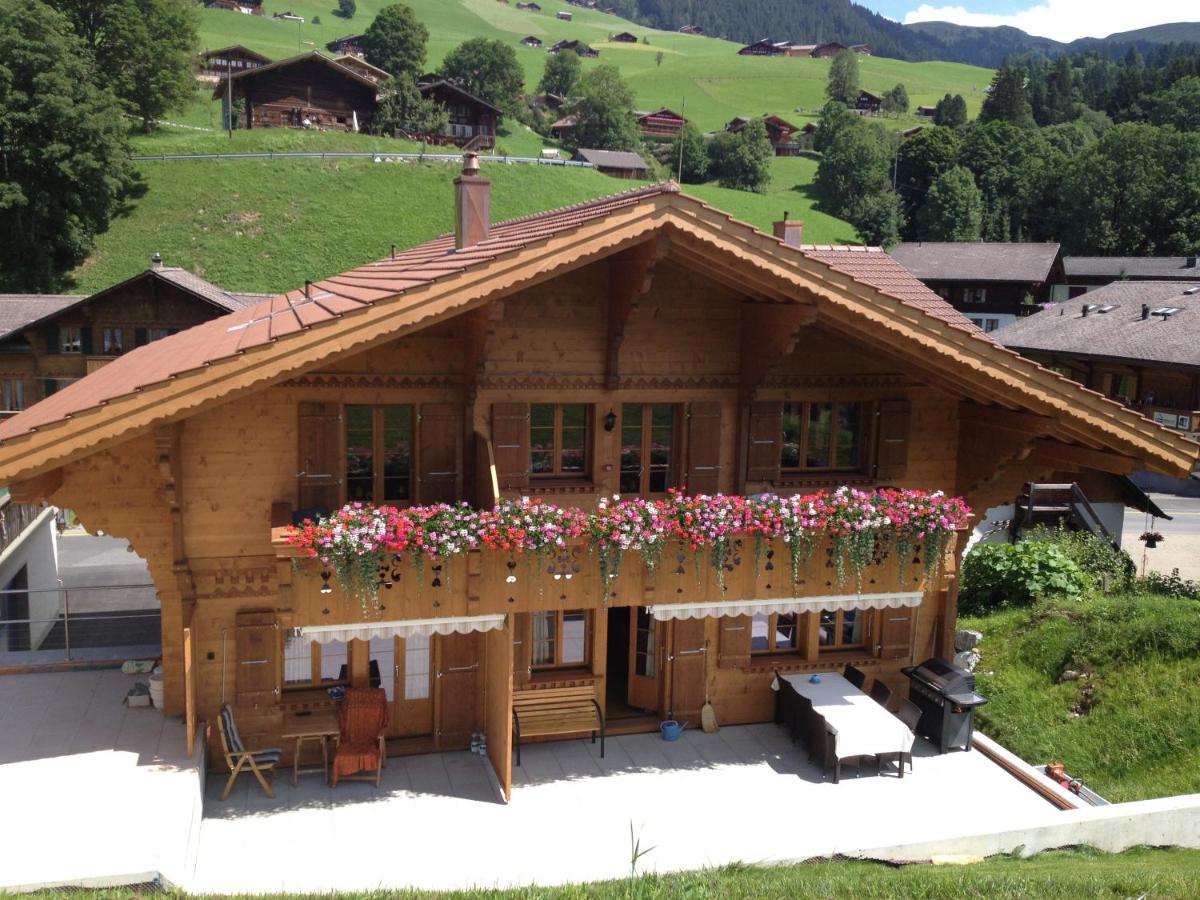 B&B Gstaad - B&B Panorama - Bed and Breakfast Gstaad