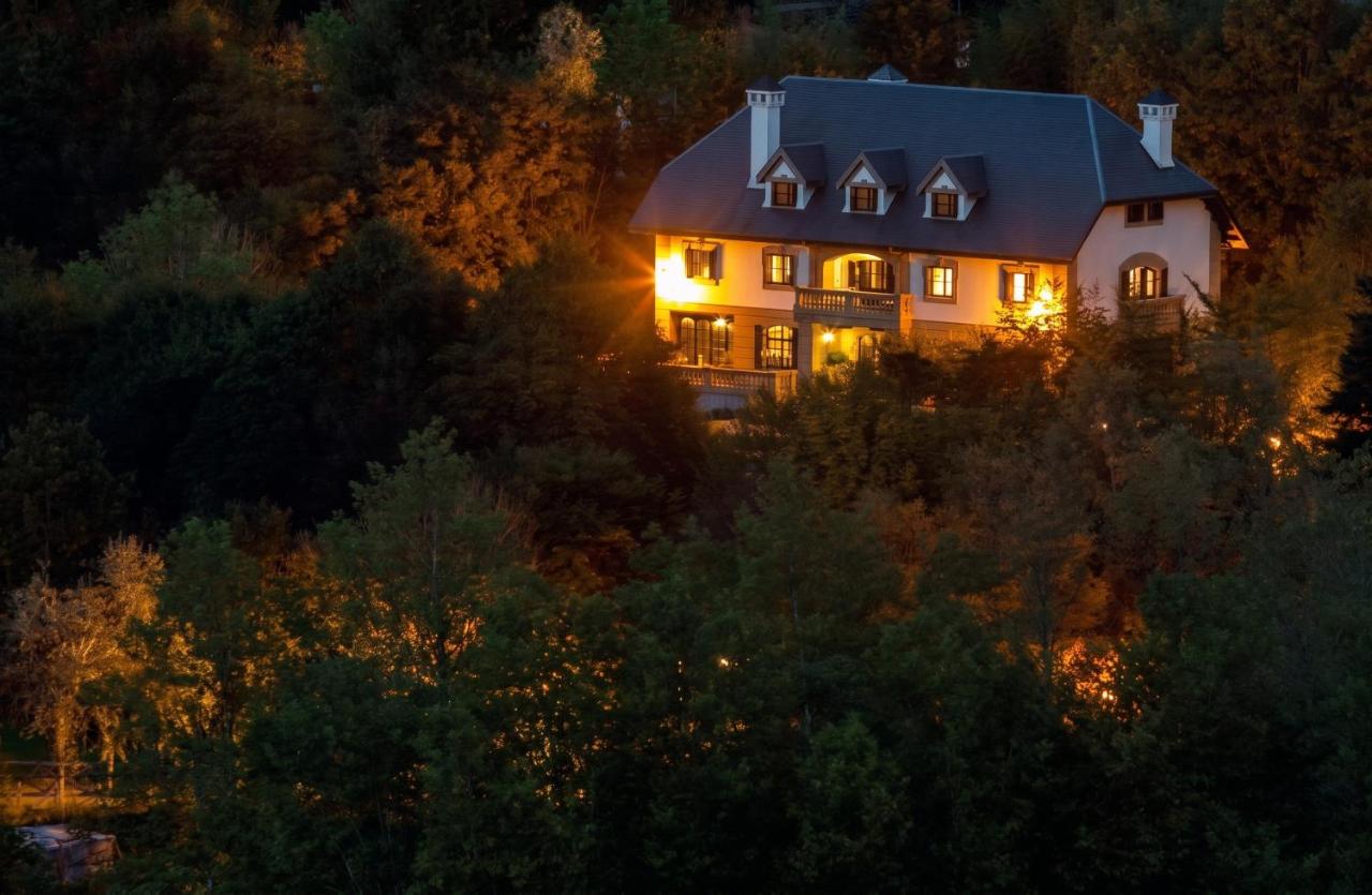 Family Home in Oiartzun with Mountain View - Chambres d'hôtes Oiartzun