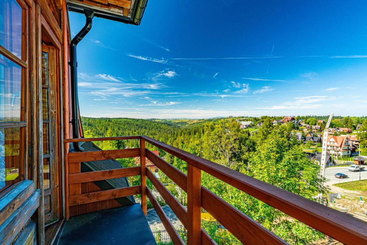 Studio with Balcony