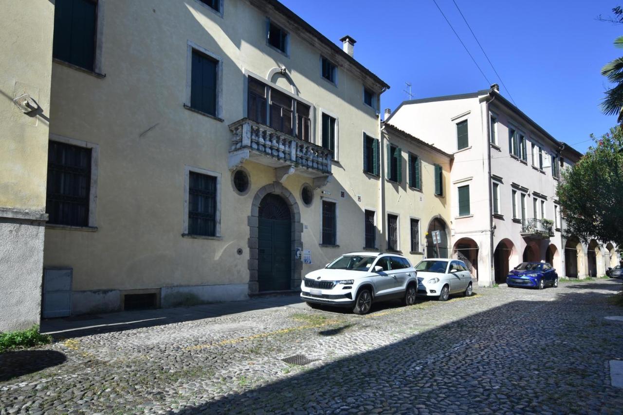 Welc-ōM Palazzo Calvi - Bed and Breakfast Padua