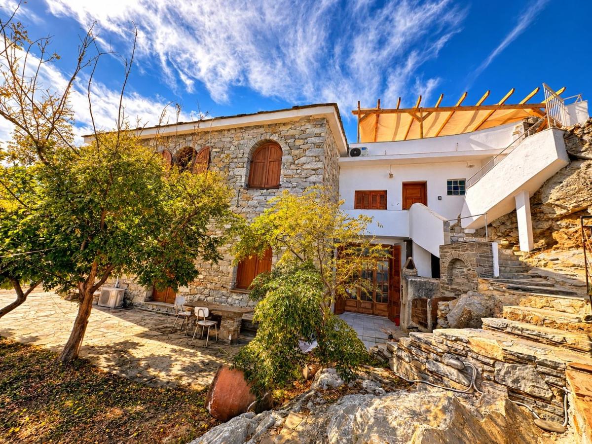 Kofinas villa Evdilos by BRP-PROPERTIES - Chambres d'hôtes Évdilos