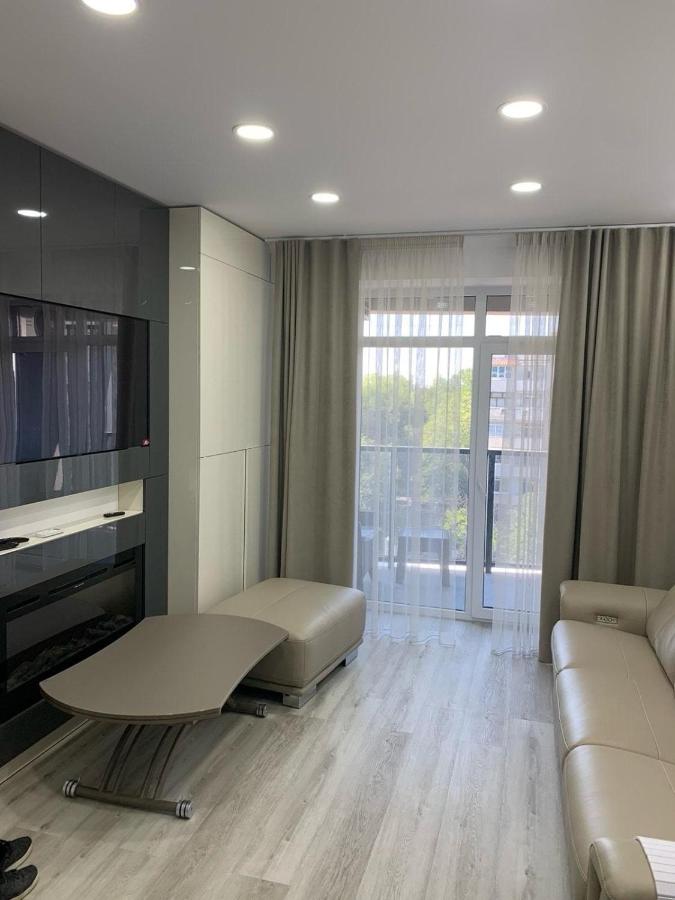 Apartament Oasis CityView - Bed and Breakfast Chisinau