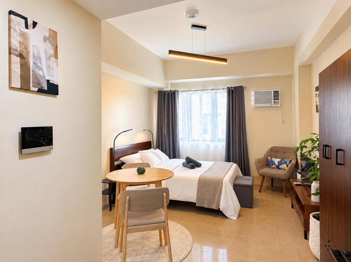 BE Residences Studio 915 with Pool, Gym, and Sauna - B&B Cebu City