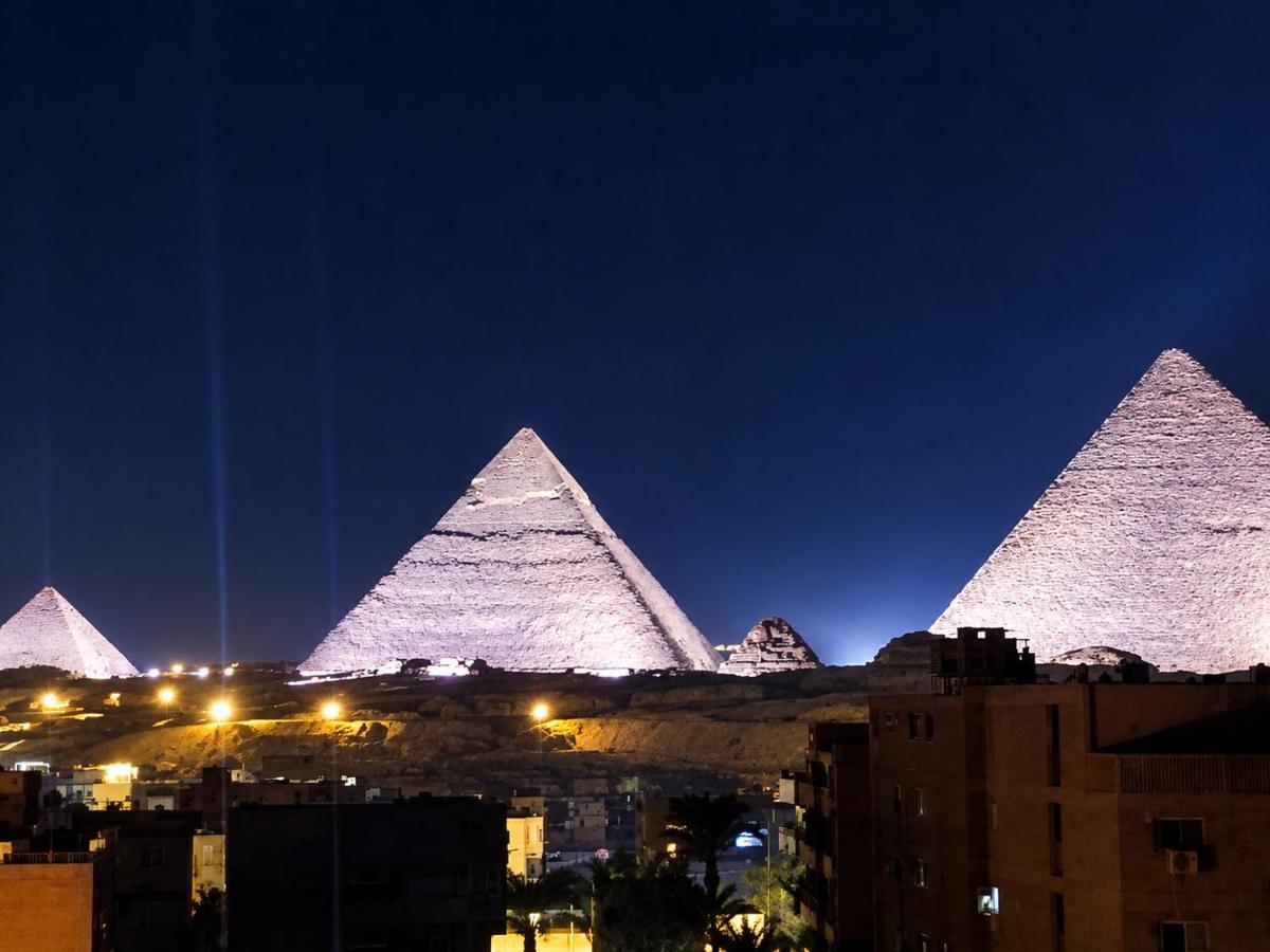 Five Peaks Pyramids Roof - Ferienwohnung Kairo