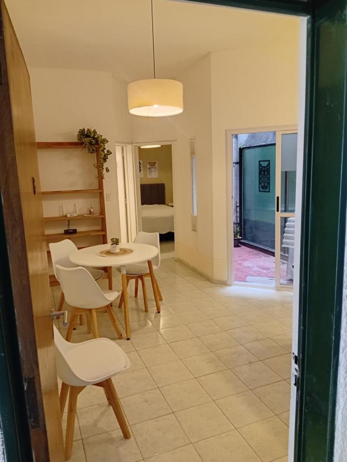 Depto Alberdi Planta baja 1 dor - Chambres d'hôtes Córdoba