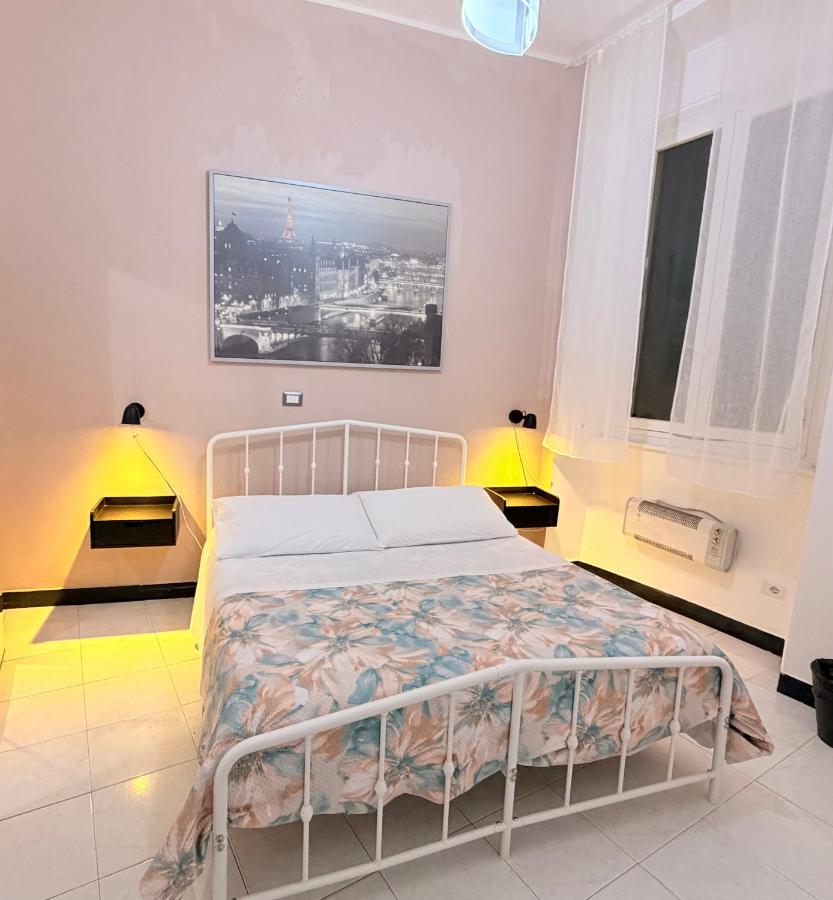 Vico Teatro Rooms - Ferienwohnung Genua