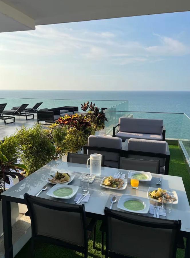 Suite Exclusiva frente al mar Hotel Poseidón Manta - Chambres d'hôtes Manta Ecuador