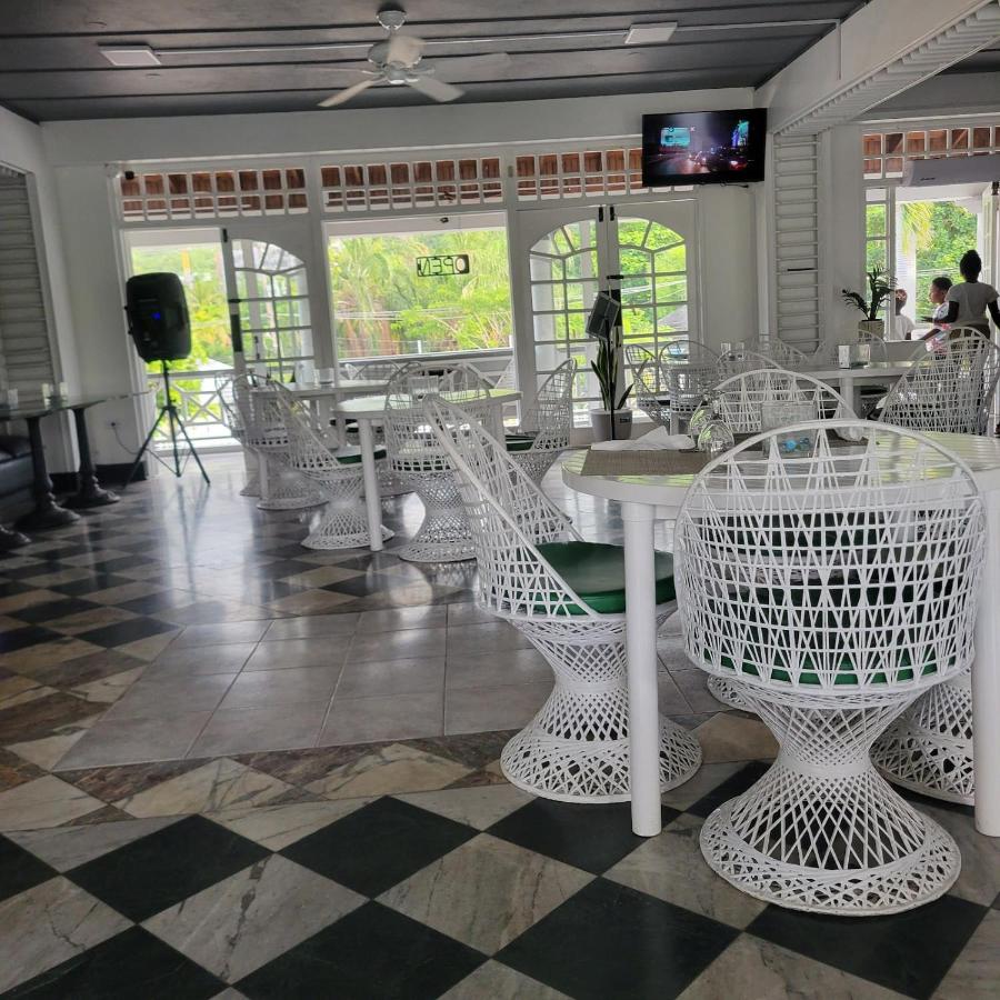 Beach Studio 20 - Chambres d'hôtes Ocho Rios