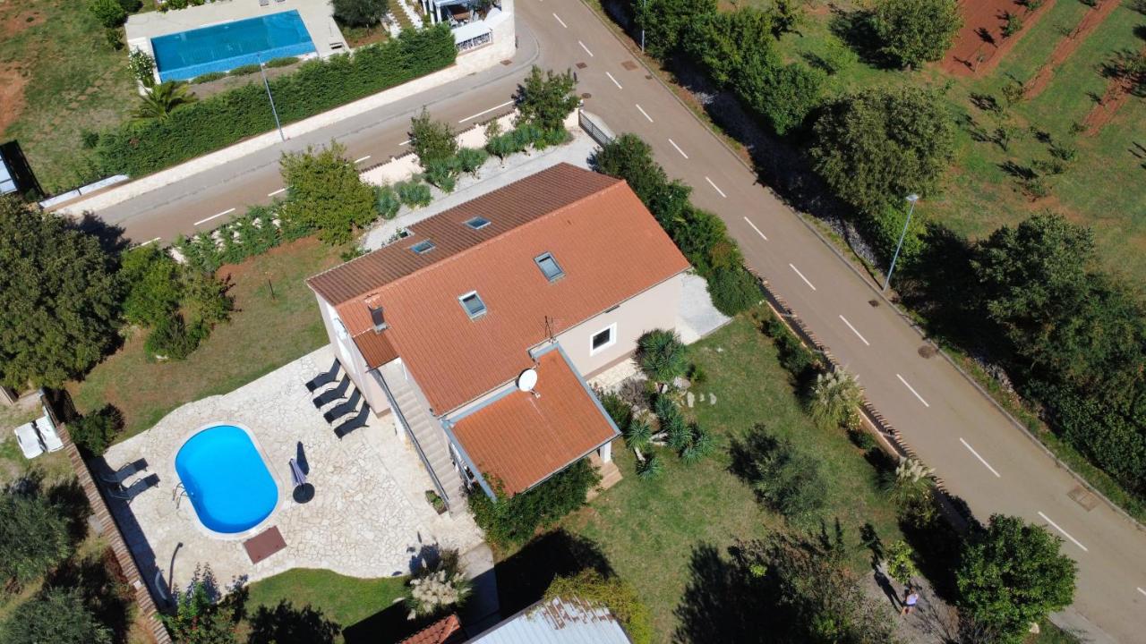 Ferienhaus Anita - Bed and Breakfast Labinci