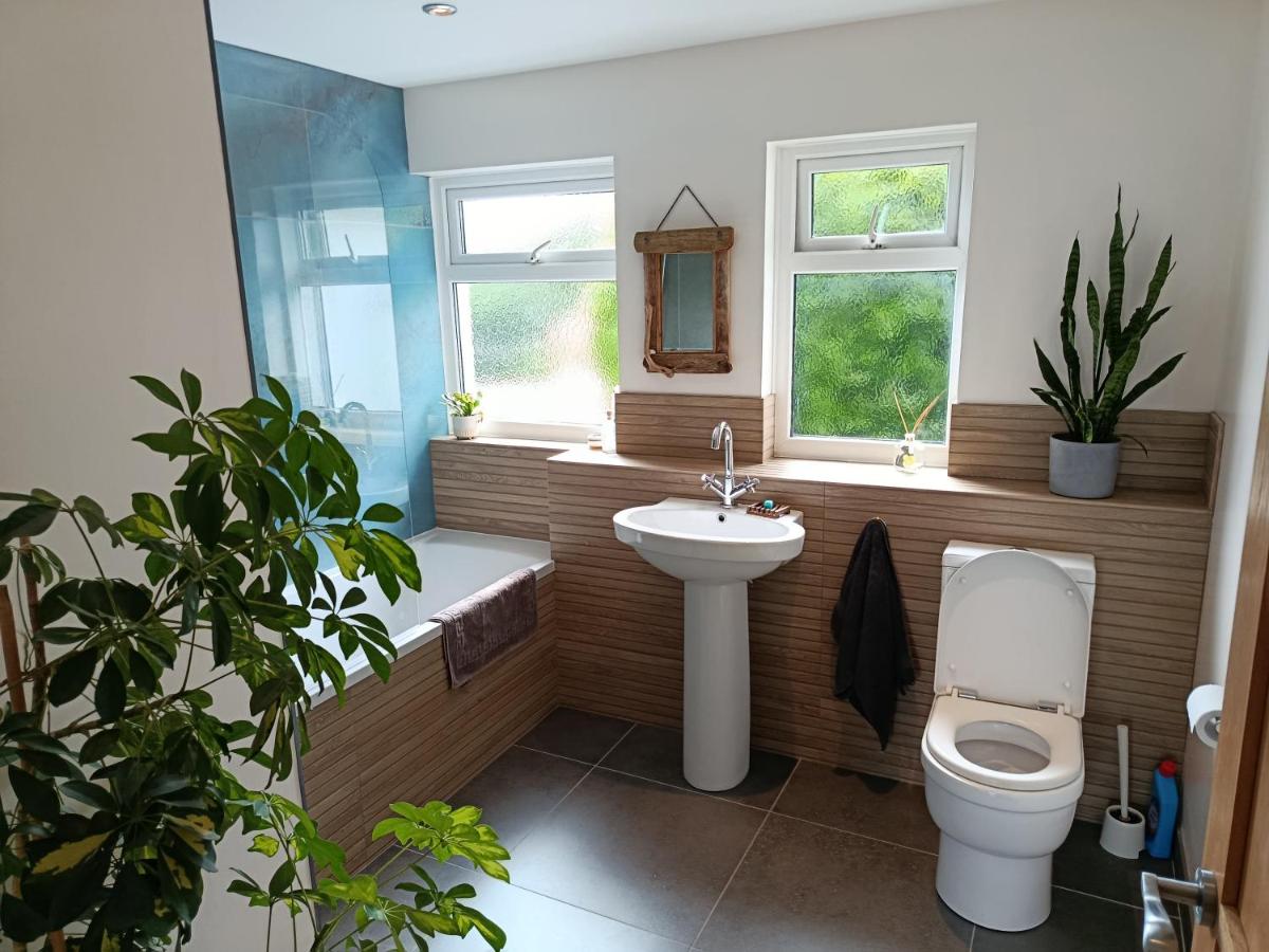 Green Rooms - 5 bed Chalet Bungalow - Ferienwohnung Croyde