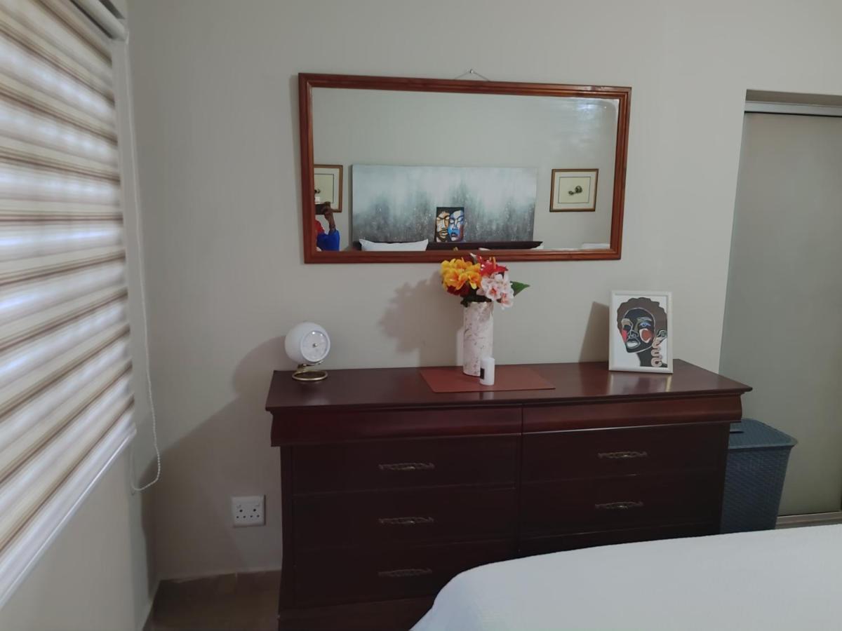 The Woods Best Guest House - Ferienwohnung Durban