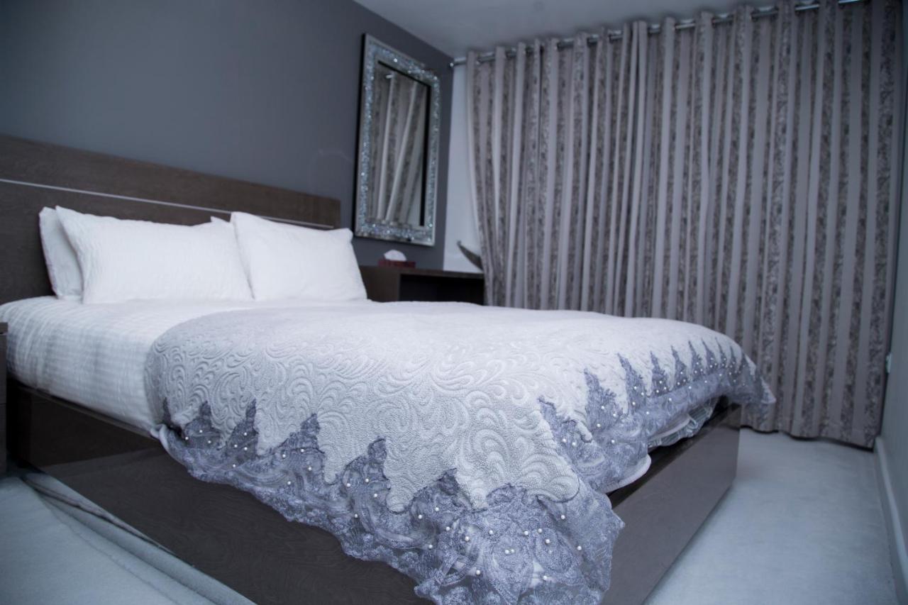 Navarre peace place - B&B London