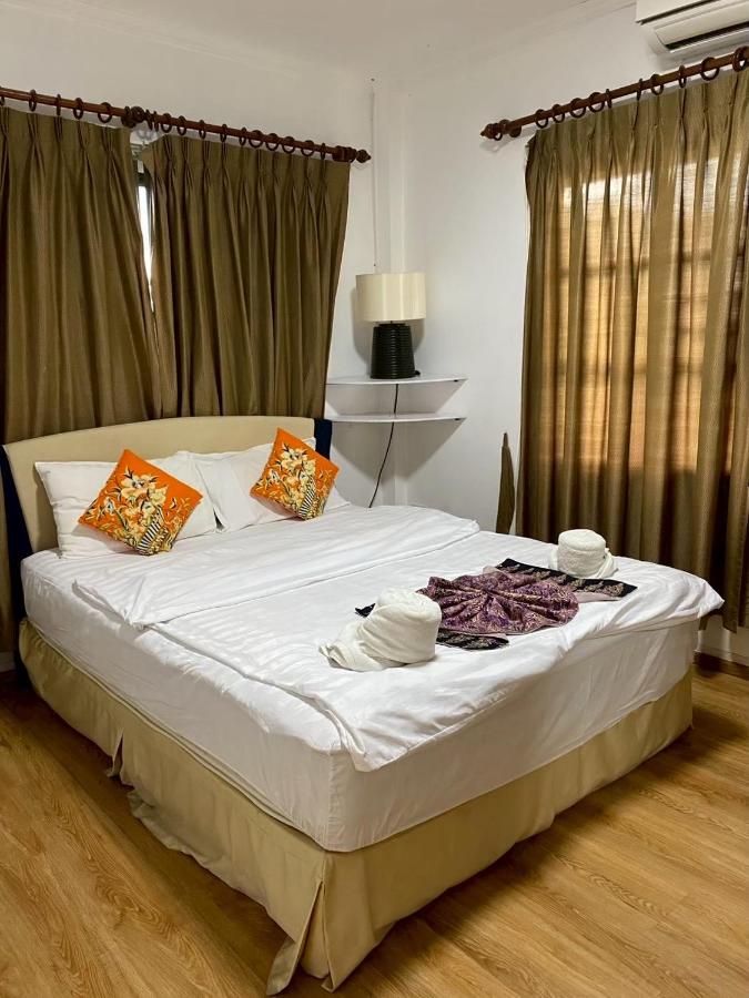Villa con 3 Camere da Letto e con Piscina