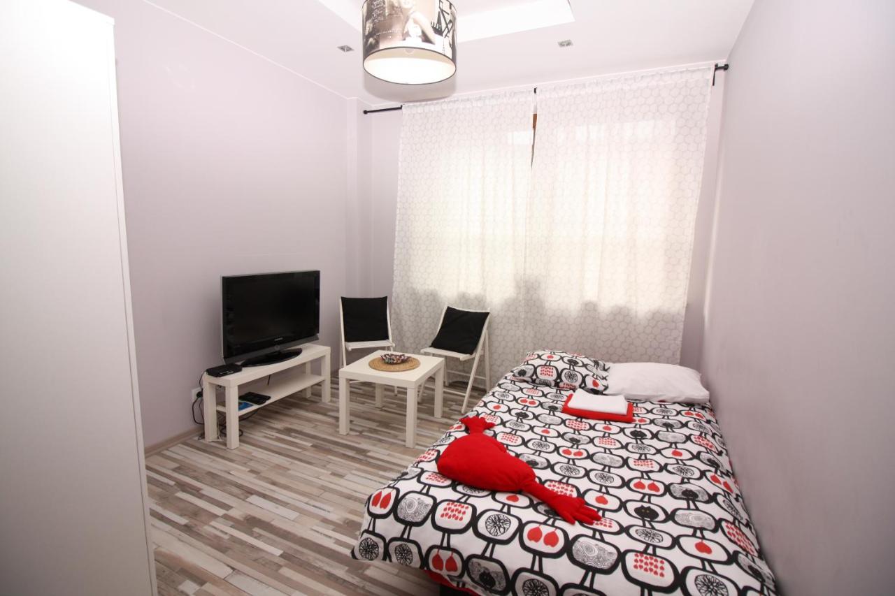 B&B Lodz - Red Apartament - Bed and Breakfast Lodz