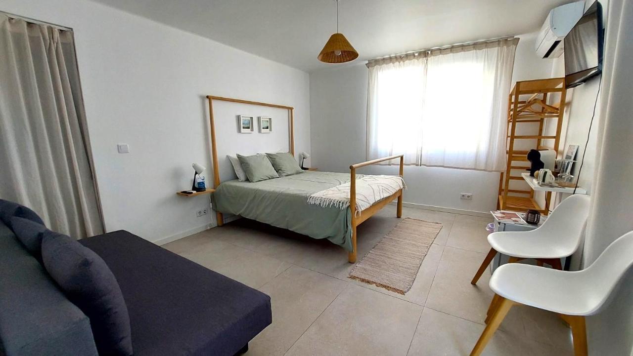 Surf Beach Suite 5 min golf and beach, 25 min Lisbon - B&B Aroeira