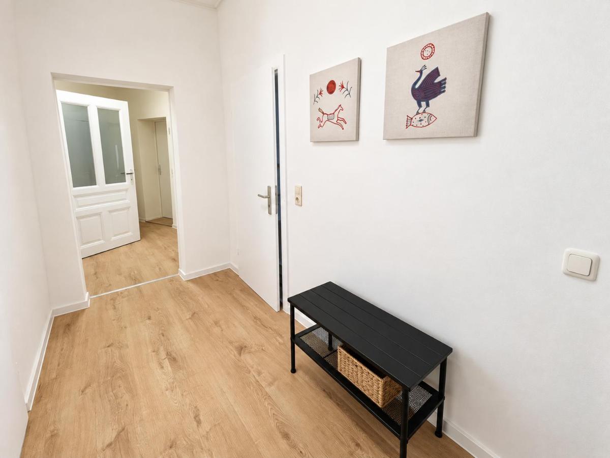 6-Personen Apartment ideal für Monteure, Berufstätige, langfristige Aufenthalte - Einzelbetten, Self Check-in, Küche, Waschmaschine - Bed and Breakfast Bitterfeld-Wolfen