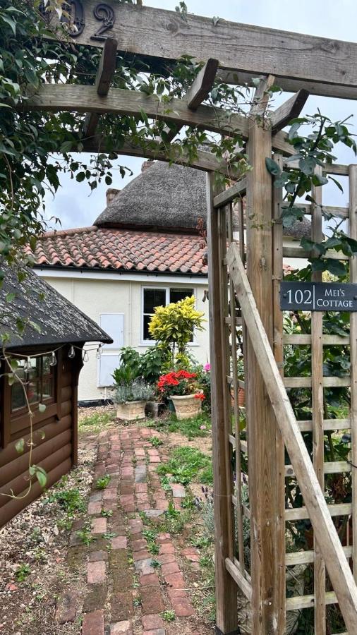 Mei's Cottage - Bed and Breakfast Exeter