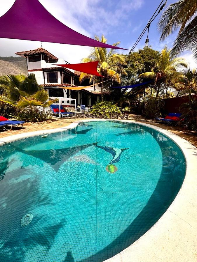 Rancho Rebecca, Exclusiva Villa de lujo con vistas panoramicas al mar y las montanas