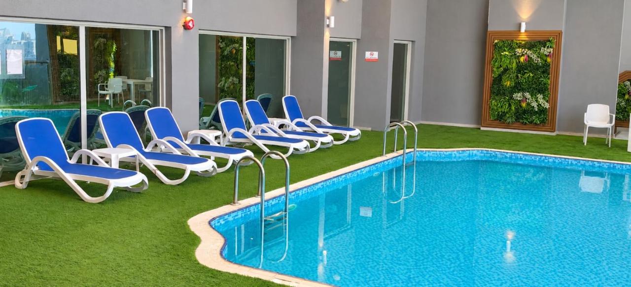 Double Room with Private Bathroom near Dubai - B&B Sharja