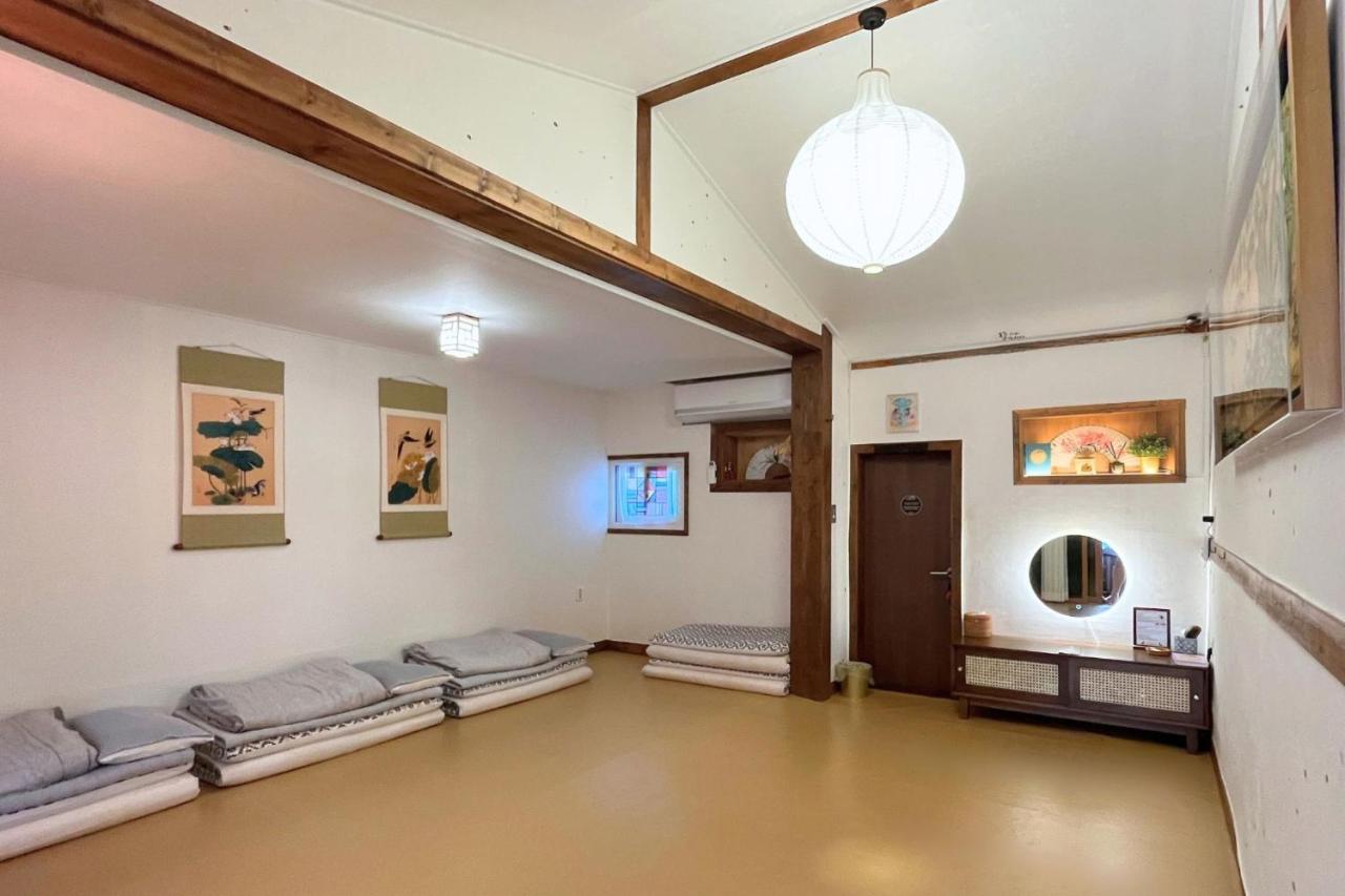 Triple Room with Bathroom
